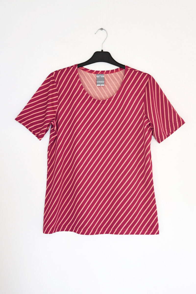 Stor t-shirt Diagonal Röd Persika