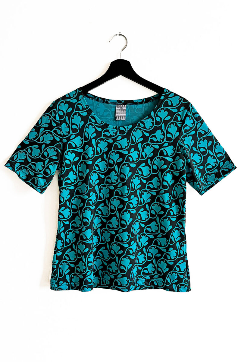 NY! Stor t-shirt Mah-Jongblomma Turkos Svart - X-Small